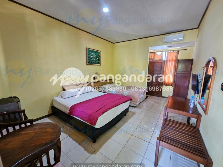    Tampilan kamar tidur pantai sri rahayu pantai timur pangandaran